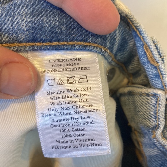 Everlane Raw Hem Denim Reconstructed Mini Blue Jean Skirt Size 28 - Picture 8 of 8